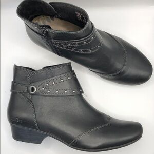 Taos Women's Ultimo Black Leather Ankle Boot